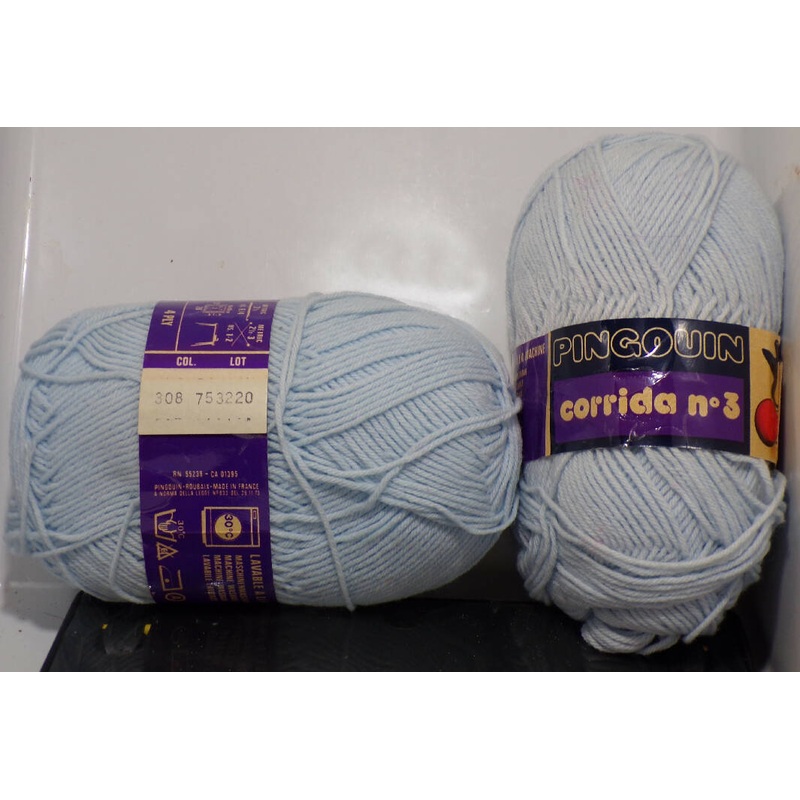 Pingouin 'Corrida No. 3'; Light Blue; 4 Full Skeins Cotton Acrylic; Vintage