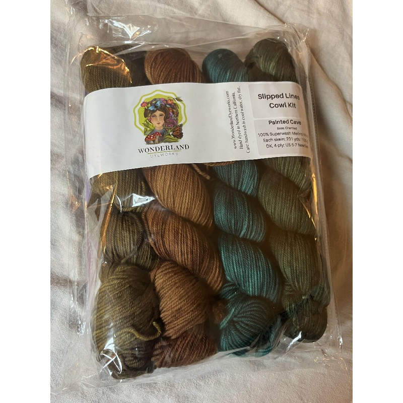 Slipped Lines Cowl Yarn Kit