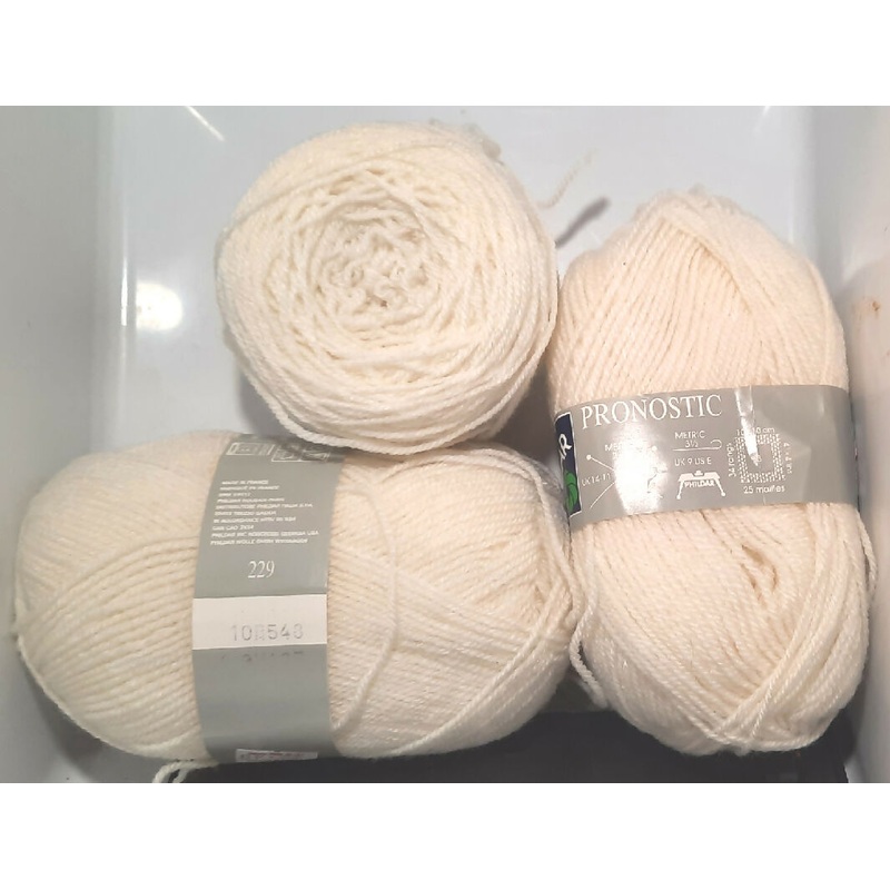 Phildar 'Pronostic'; White; Acrylic, Wool; Vintage, 2 Full Skeins + 1.7 oz. Reclaimed