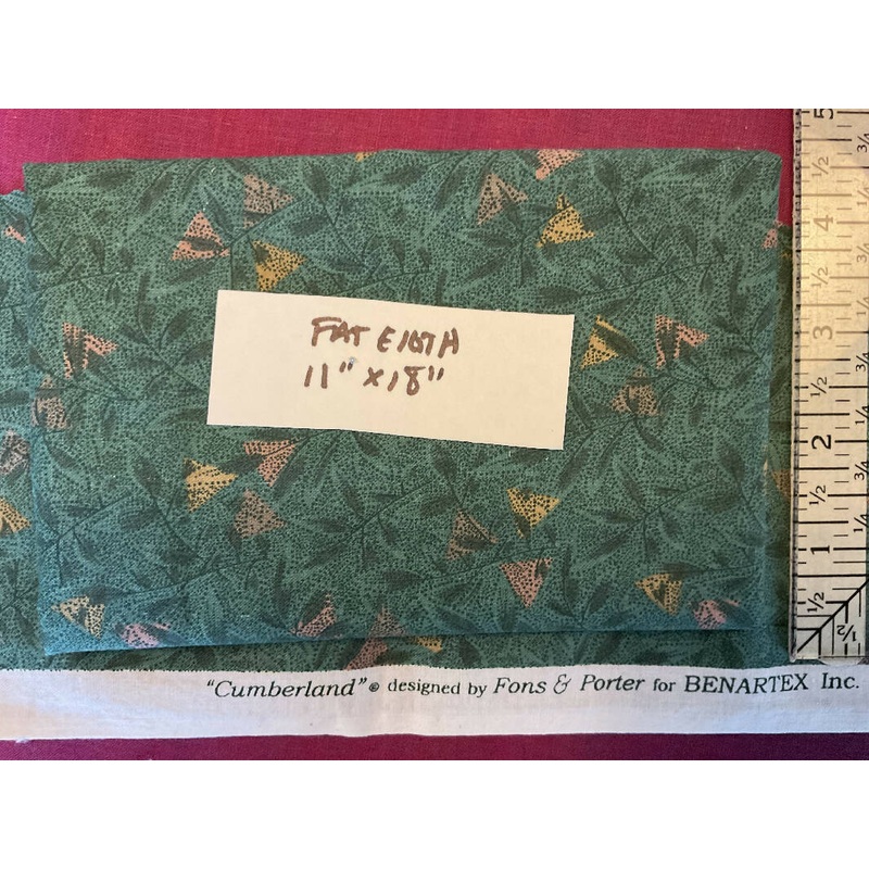 100% cotton quilting fabric | Fat eighth - green with floral print