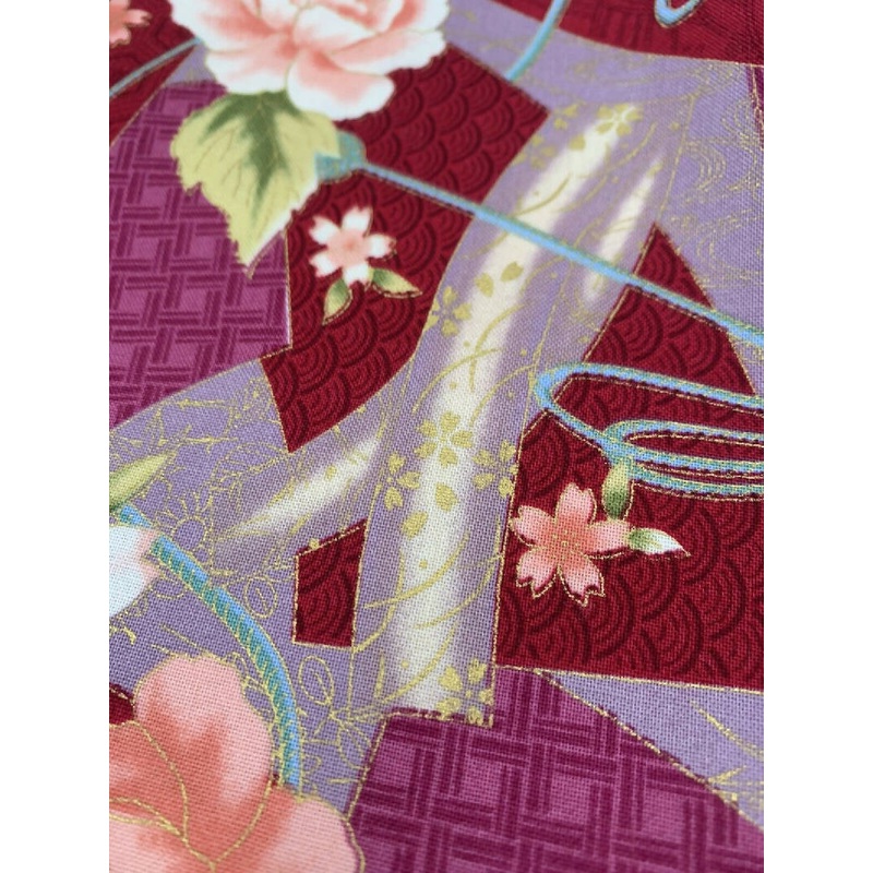 Japanese Cotton Fabric Traditional Magenta Pink Roses Gold Detail Print 1 yard