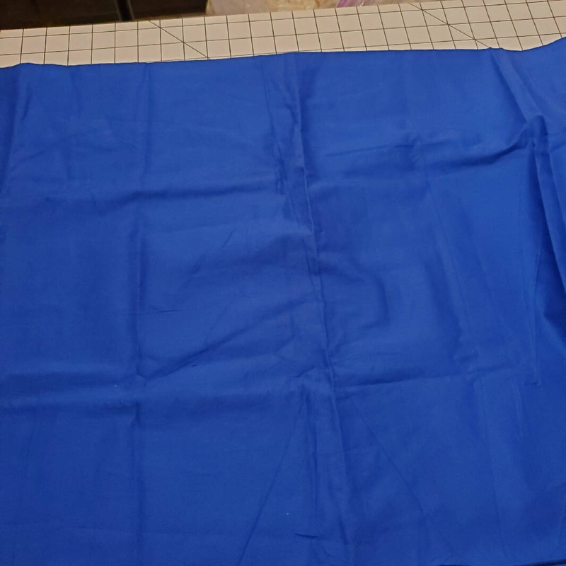 Quilter's cotton Royal Blue solid 21w x 13/4 Yd L