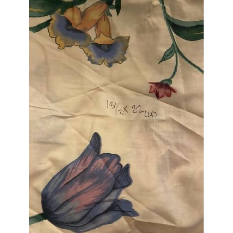 Floral on White 13.5x22