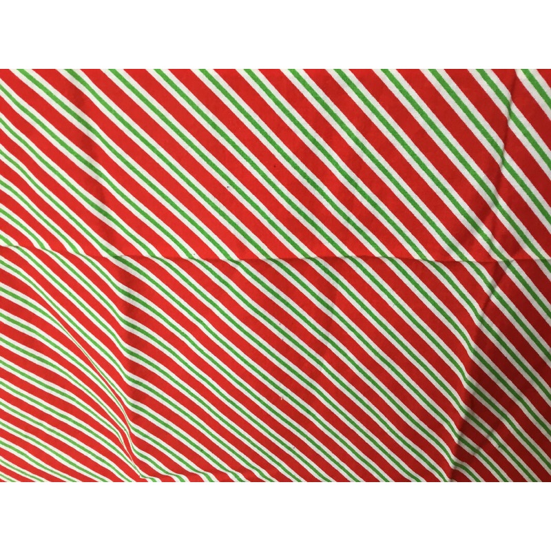 Red, white, green xmas quilting 2 yds x 42"