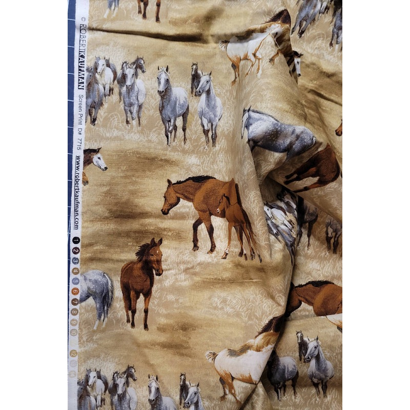 Vintage Robert Kaufman horses print quilting cotton- 1 yd
