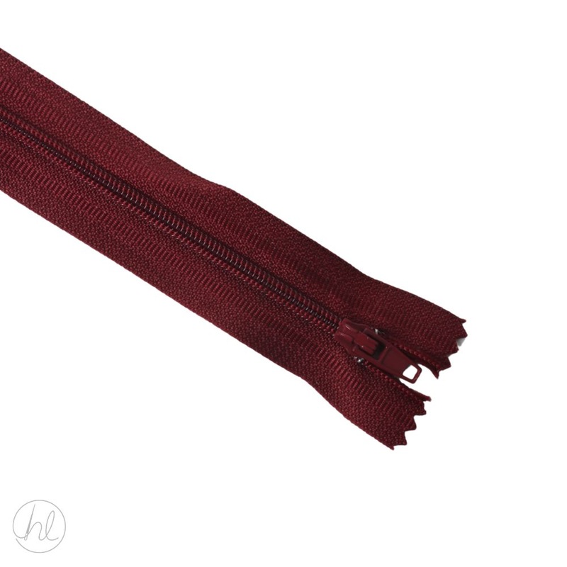 NYLON DRESS ZIPS MAROON 15CM