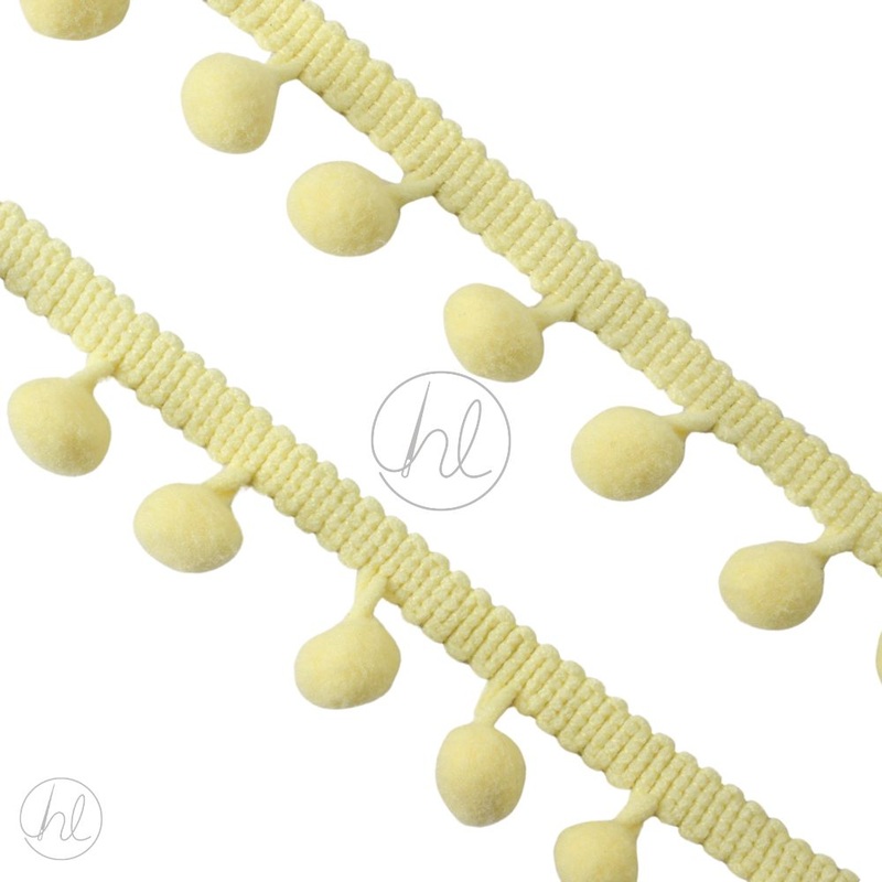 POM  POM  GOL/YELLOW FREE
