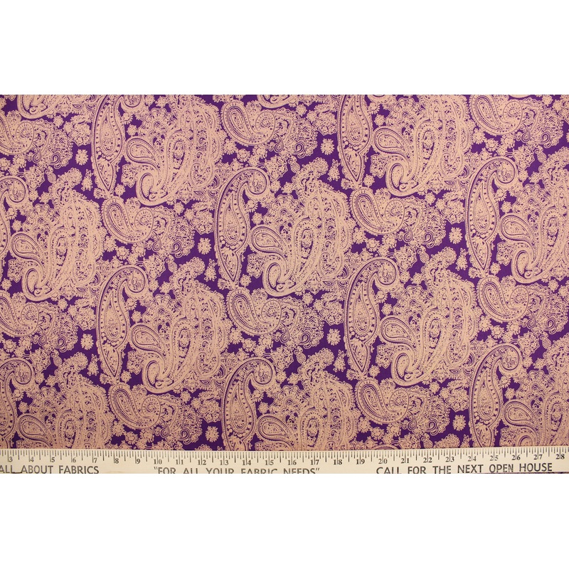 Benartex Paisley in Light Violet