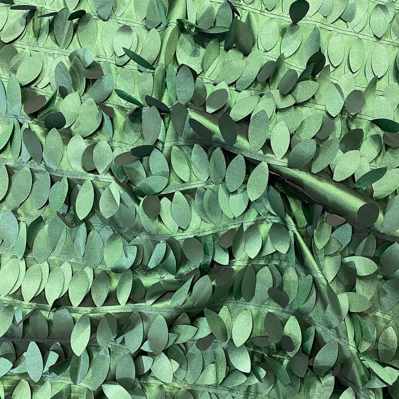 Leaf Hanging Taffeta Wholesale Fabric in Hunter Green
