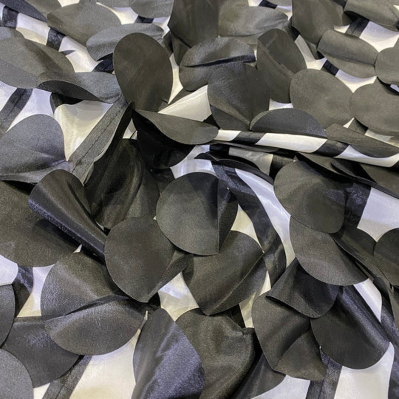 Funzie (Circle Hanging) Taffeta Drapery Panel in Black on White