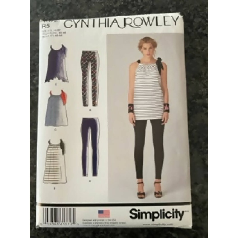 Simplicity 1372