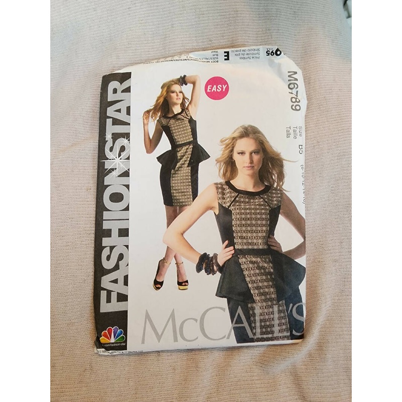 McCall's 6789 - Misses Dresses, UC/FF, SZ 8-16