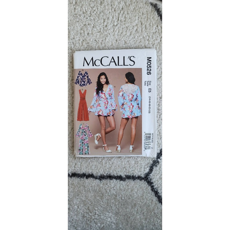 McCall's M0526