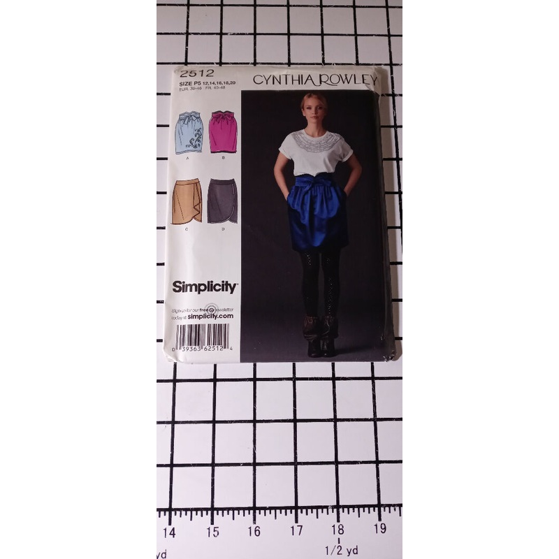 Simplicity 2512