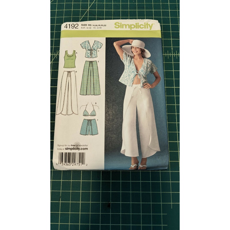 Simplicity 4192 Wrap Pants/Shorts, Kimono, Bra & Knit Top Sewing Pattern Sizes 14-22