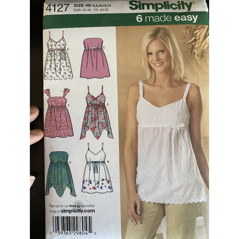 Simplicity Top Pattern 4127