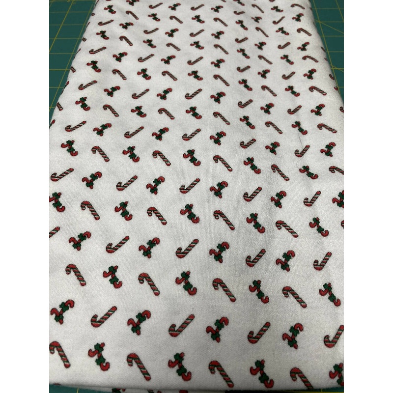 T-shirt knit w/Candy canes