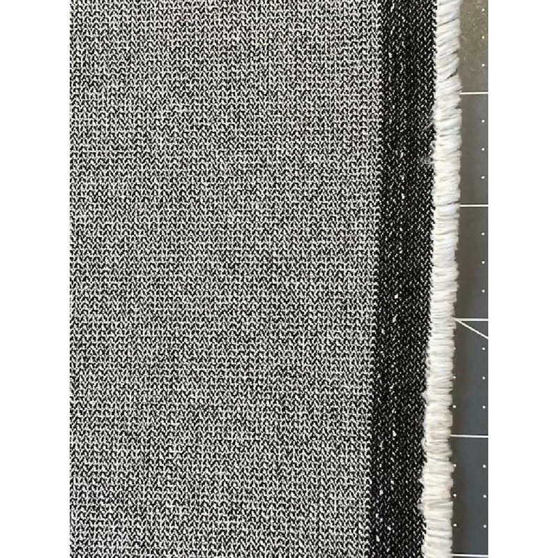 black & white knit - 2 yds