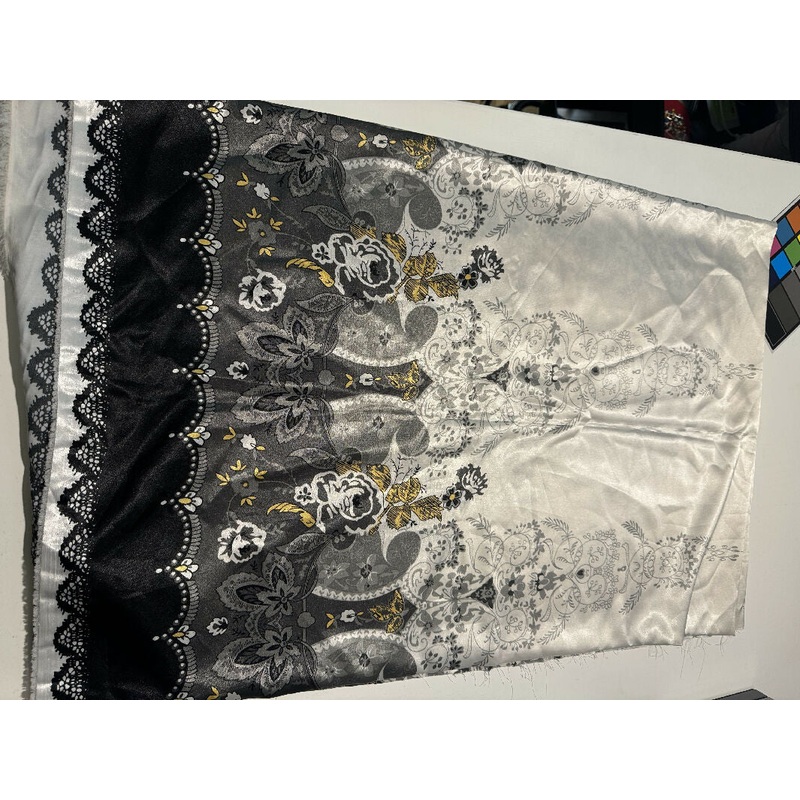 2yd poly satin floral border print